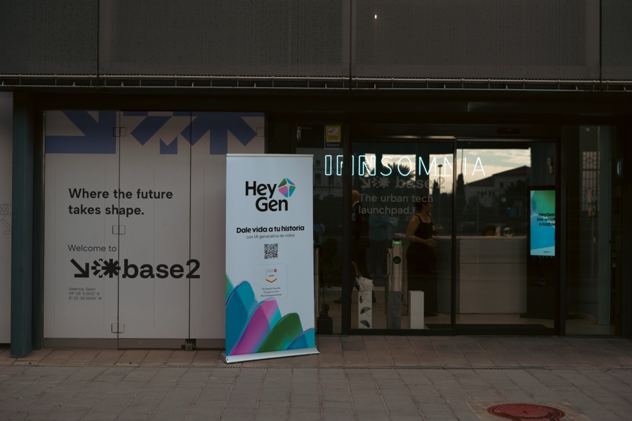 The Founders Table: HeyGen, See What's Possible in Valencia, photo 16, shot by @laa.bubuu