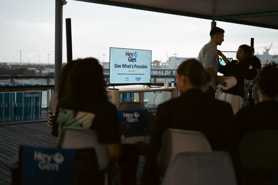 The Founders Table: HeyGen, See What's Possible in Valencia, photo 42, shot by @laa.bubuu