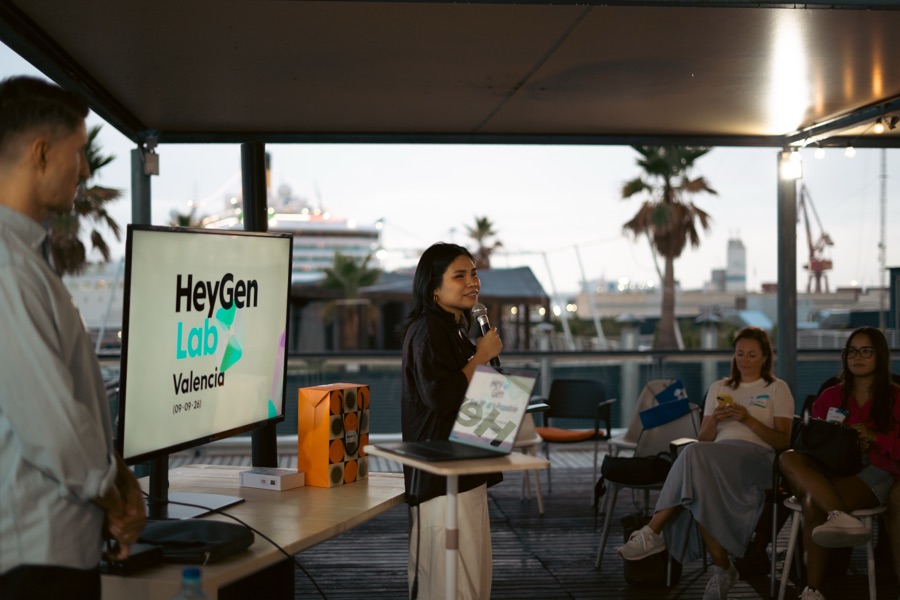 The Founders Table: HeyGen, See What's Possible in Valencia, photo 46, shot by @laa.bubuu