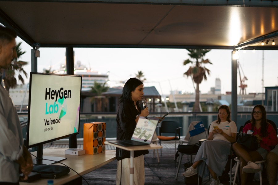 The Founders Table: HeyGen, See What's Possible in Valencia, photo 47, shot by @laa.bubuu