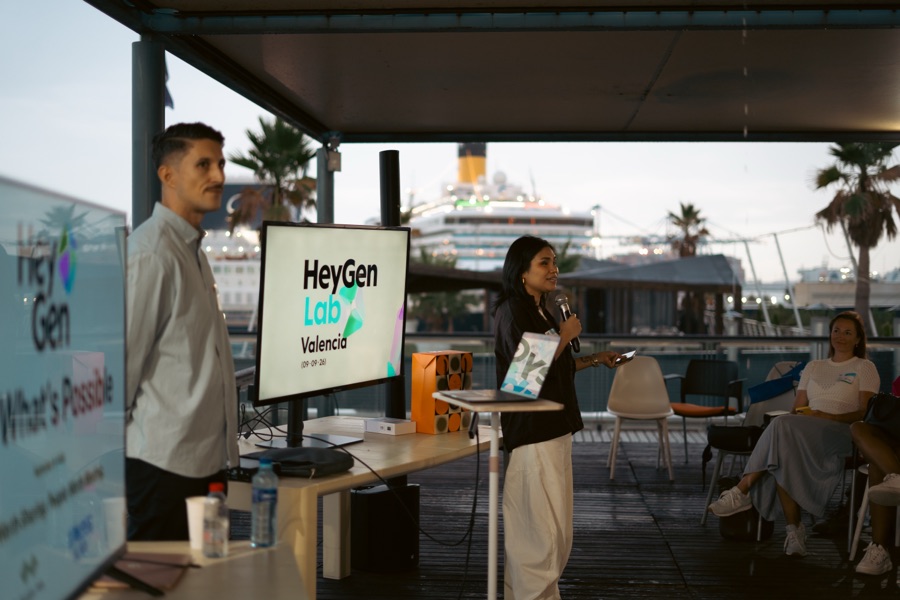 The Founders Table: HeyGen, See What's Possible in Valencia, photo 49, shot by @laa.bubuu