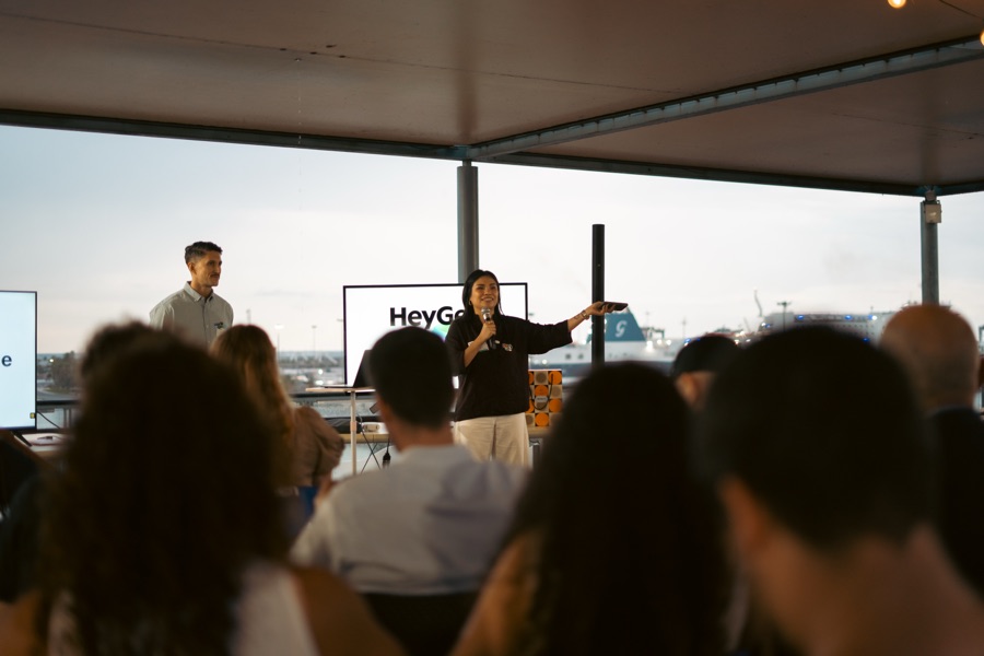 The Founders Table: HeyGen, See What's Possible in Valencia, photo 53, shot by @laa.bubuu
