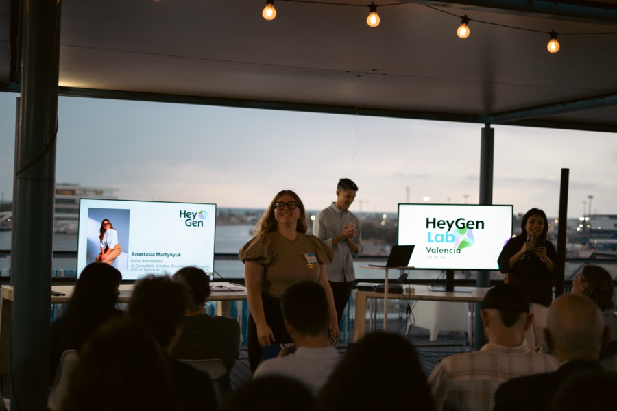 The Founders Table: HeyGen, See What's Possible in Valencia, photo 57, shot by @laa.bubuu