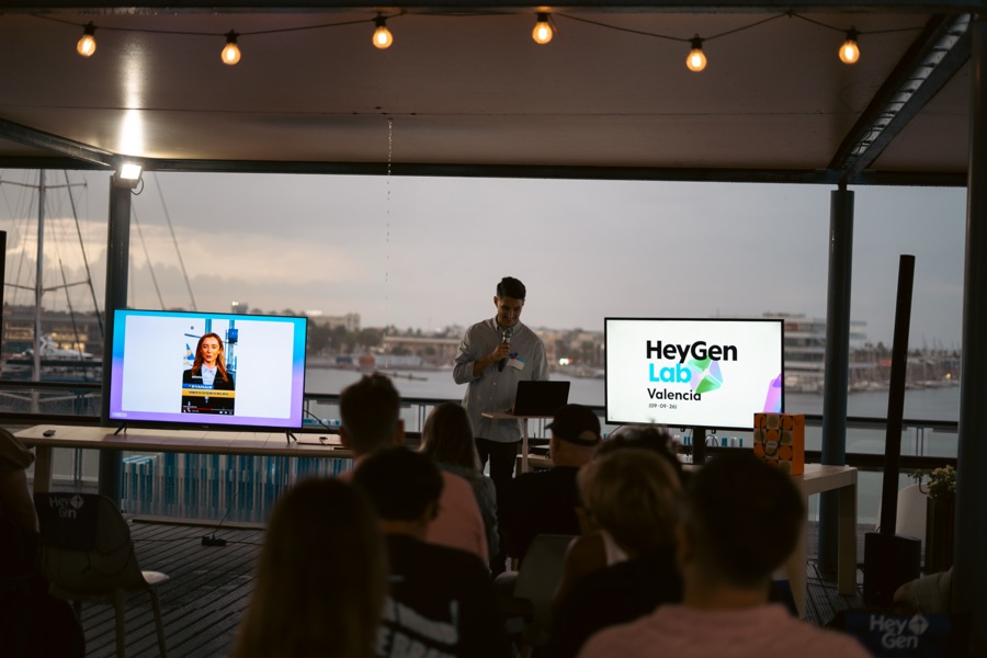 The Founders Table: HeyGen, See What's Possible in Valencia, photo 67, shot by @laa.bubuu