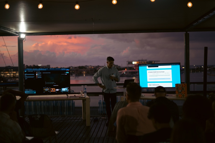 The Founders Table: HeyGen, See What's Possible in Valencia, photo 77, shot by @laa.bubuu